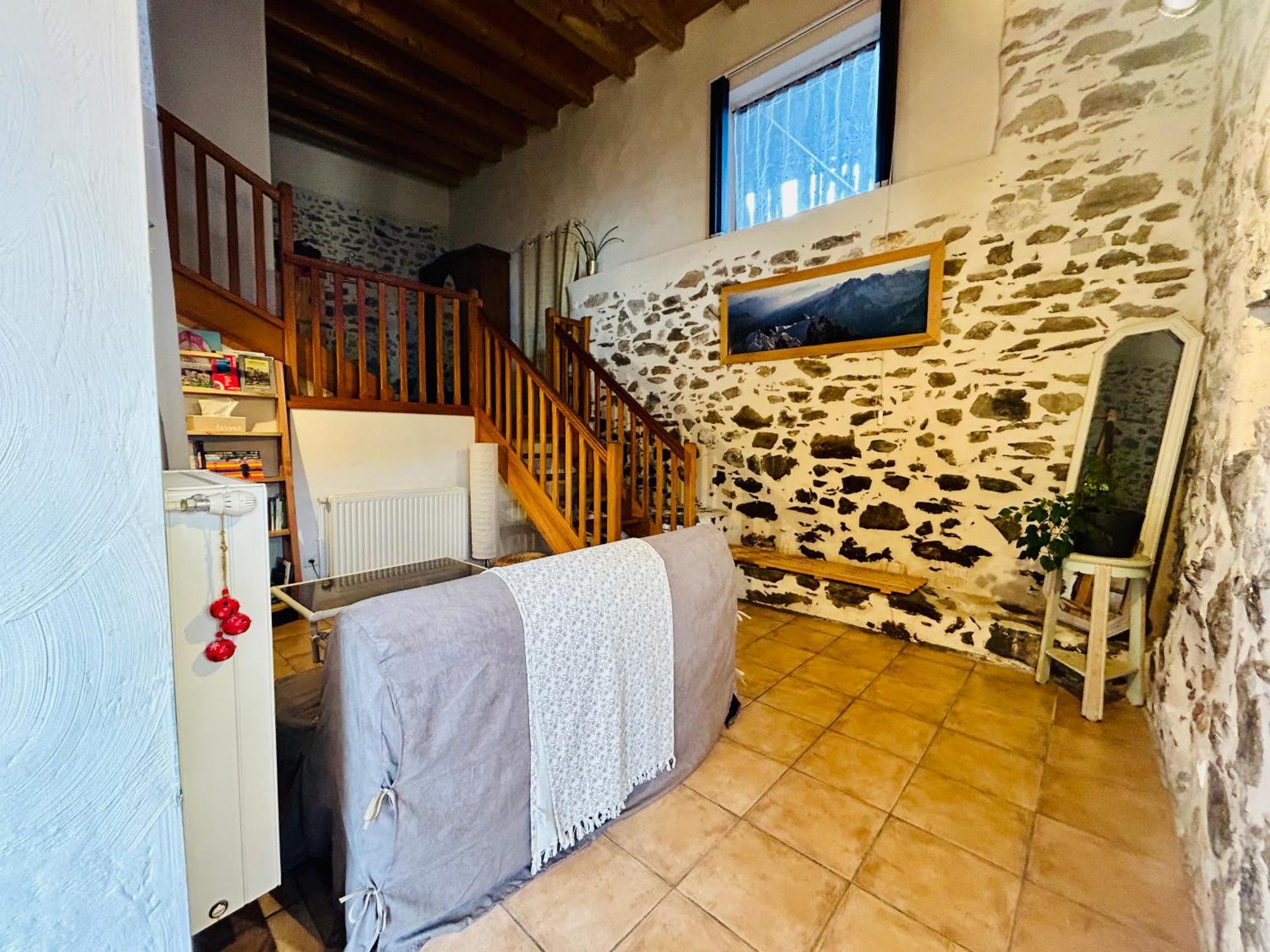Apartment Au Pied Du Chateau- Parking Wifi Jardin - Clg Savoie Freterive
